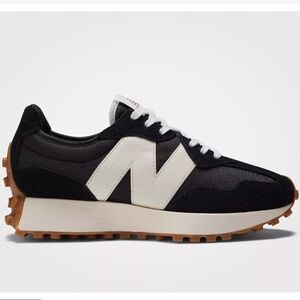 New Balance Women's 327 Sneakers